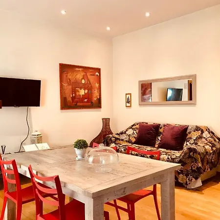 Roma Da Noi Suite Apartment