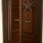 罗马达诺伊套房酒店 * 罗马
